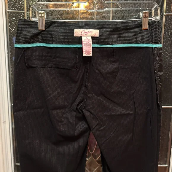 Candies capri pants size 7. - Picture 11 of 14